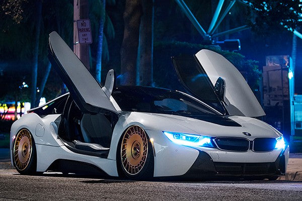 BMW i8