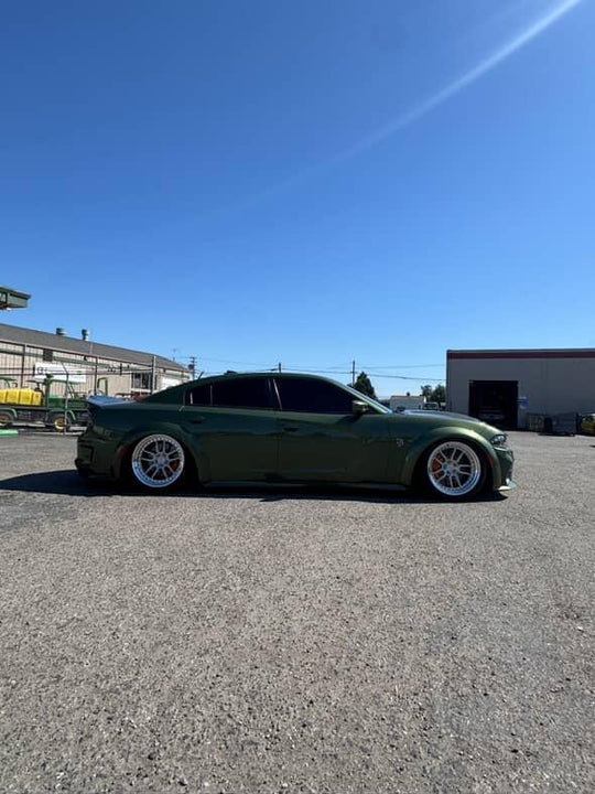2011-2018 Dodge Charger AccuAir Air Suspension Kit